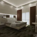 In Hotel 3*