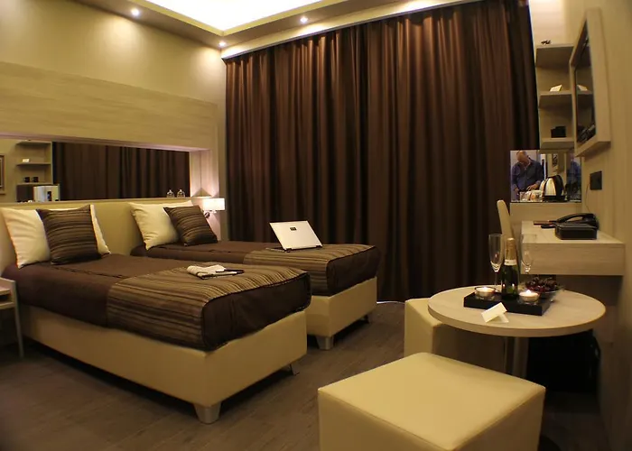 Ξενοδοχείο In 3*